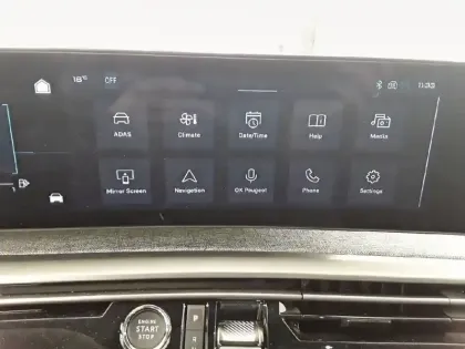 Photo 18 Peugeot 3008  Hybrid 145 e-DCS6