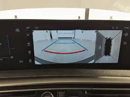 Photo 17 Peugeot 3008  Hybrid 145 e-DCS6