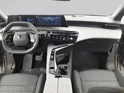 Photo 28 Peugeot 3008  Hybrid 145 e-DCS6