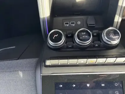 Photo 39 Renault Clio  Eco-G 100 ch GSR2