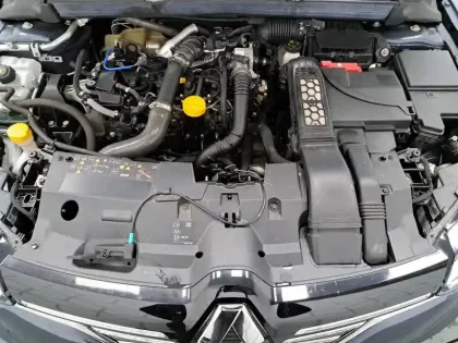 Photo 12 Renault Megane Mégane IV Berline dCi 110 Energy