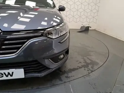 Photo 9 Renault Megane Mégane IV Berline dCi 110 Energy