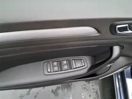 Photo 26 Renault Megane Mégane IV Berline dCi 110 Energy