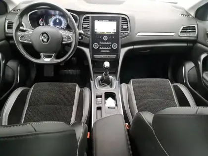 Photo 39 Renault Megane Mégane IV Berline dCi 110 Energy