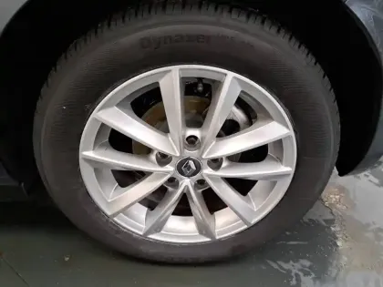 Photo 16 Renault Megane Mégane IV Berline dCi 110 Energy