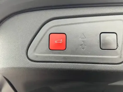 Photo 28 Citroën C5 aircross  Hybride Rechargeable 225 e-EAT8