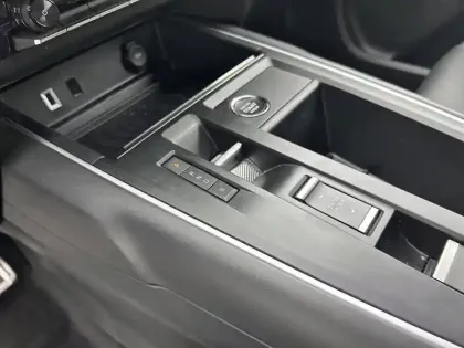 Photo 13 Citroën C5 aircross  Hybride Rechargeable 225 e-EAT8