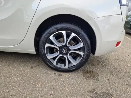 Photo 35 Citroën C4 Grand  Spacetourer BlueHDi 130 S&S EAT8