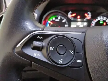 Photo 94 Opel Grandland X  Hybrid4 300 ch AWD BVA8