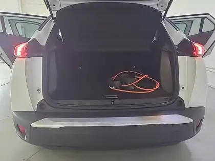 Photo 5 Peugeot 2008  Electrique 136 ch