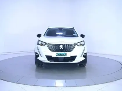 Photo 69 Peugeot 2008  Electrique 136 ch