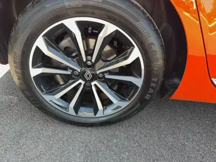 Photo 20 Renault Clio  TCe 90