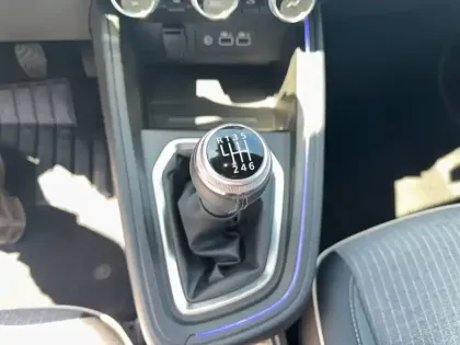 Photo 11 Renault Clio  TCe 90