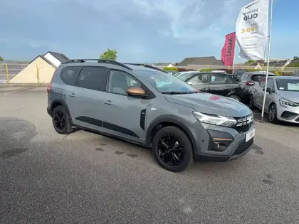 Photo 21 Dacia Jogger  Hybrid 140 7 places GSR2