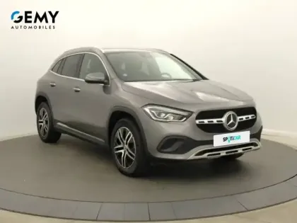 Photo 56 Mercedes GLA  200 7G-DCT