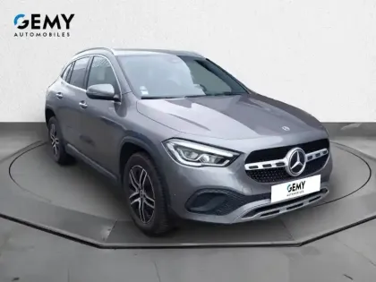 Photo 38 Mercedes GLA  200 7G-DCT