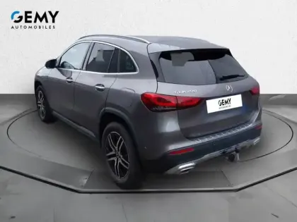 Photo 42 Mercedes GLA  200 7G-DCT