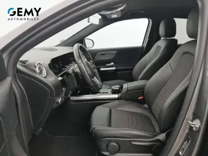 Photo 62 Mercedes GLA  200 7G-DCT