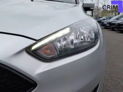 Photo 16 Ford Focus Gén. IV Ph1 ST-Line 5