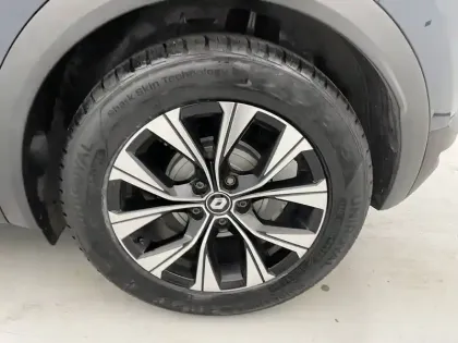 Photo 80 Renault Captur  E-Tech hybride 145