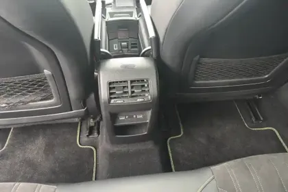 Photo 24 Peugeot 308 Gén. III Ph1 GT Pack 5