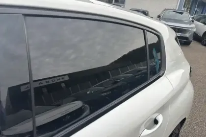 Photo 27 Peugeot 308 Gén. III Ph1 GT Pack 5