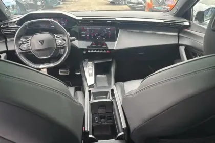 Photo 23 Peugeot 308 Gén. III Ph1 GT Pack 5