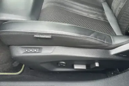 Photo 26 Peugeot 308 Gén. III Ph1 GT Pack 5