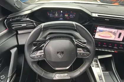 Photo 18 Peugeot 308 Gén. III Ph1 GT Pack 5