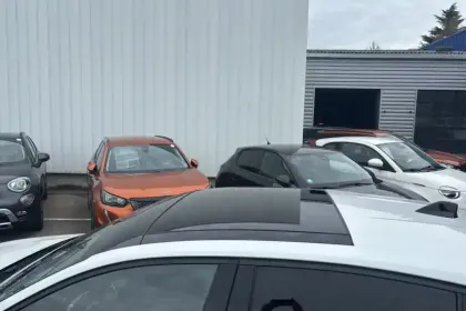 Photo 25 Peugeot 308 Gén. III Ph1 GT Pack 5