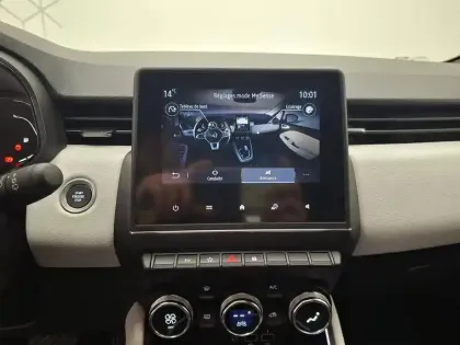 Photo 38 Renault Clio Gén. V (BJA) Ph1 Intens 5