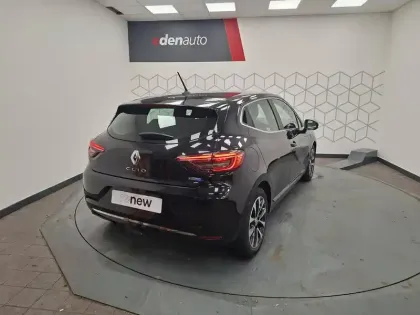 Photo 43 Renault Clio  E-Tech 140 - 21N