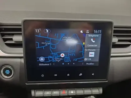 Photo 45 Renault Captur  E-Tech full hybrid 145