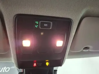 Photo 46 Renault Captur  E-Tech full hybrid 145