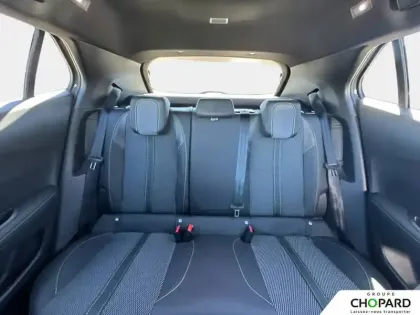 Photo 60 Peugeot 2008  Electrique 54 kWh 156 ch