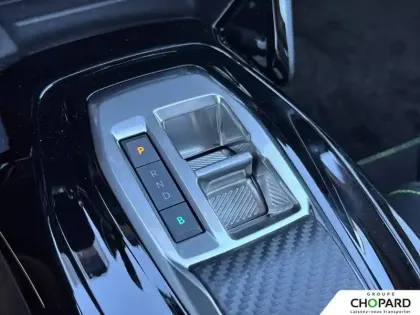 Photo 22 Peugeot 2008 Gén. II Ph2 GT 5