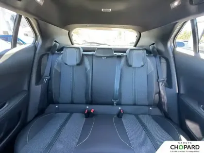 Photo 82 Peugeot 2008  Electrique 54 kWh 156 ch