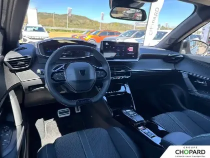 Photo 43 Peugeot 2008  Electrique 54 kWh 156 ch