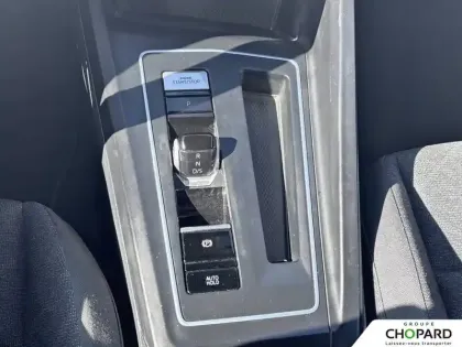 Photo 21 Volkswagen Golf Gén. VIII Ph1 Life Plus 5