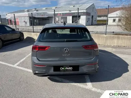 Photo 101 Volkswagen Golf  2.0 TDI SCR 150 DSG7