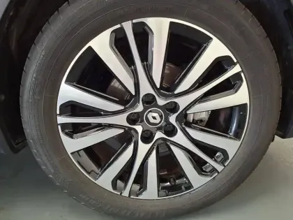 Photo 22 Renault Captur  E-Tech full hybrid 145