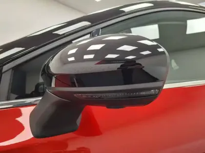 Photo 23 Renault Captur  E-Tech full hybrid 145