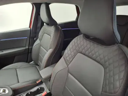 Photo 29 Renault Captur  E-Tech full hybrid 145