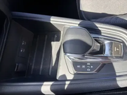 Photo 35 Renault Symbioz  E-Tech full hybrid 145