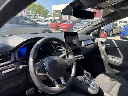 Photo 24 Renault Symbioz  E-Tech full hybrid 145