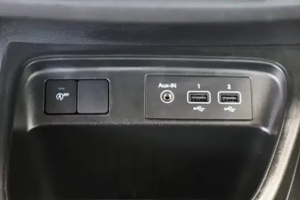 Photo 16 Renault Twingo Gén. III (C07) Ph2 NG Equilibre 5