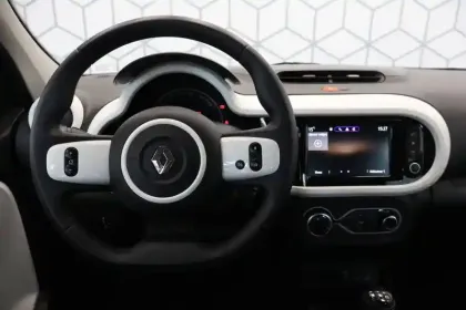 Photo 31 Renault Twingo Gén. III (C07) Ph2 NG Equilibre 5