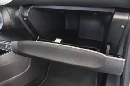 Photo 19 Renault Twingo Gén. III (C07) Ph2 NG Equilibre 5