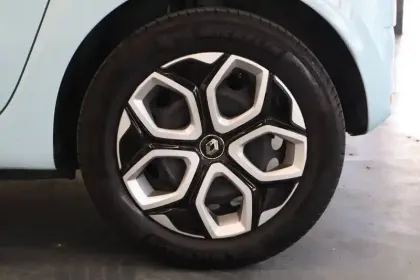 Photo 6 Renault Twingo Gén. III (C07) Ph2 NG Equilibre 5