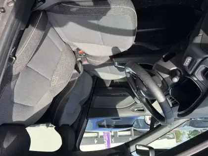 Photo 24 Renault Captur  E-Tech full hybrid 145 ch